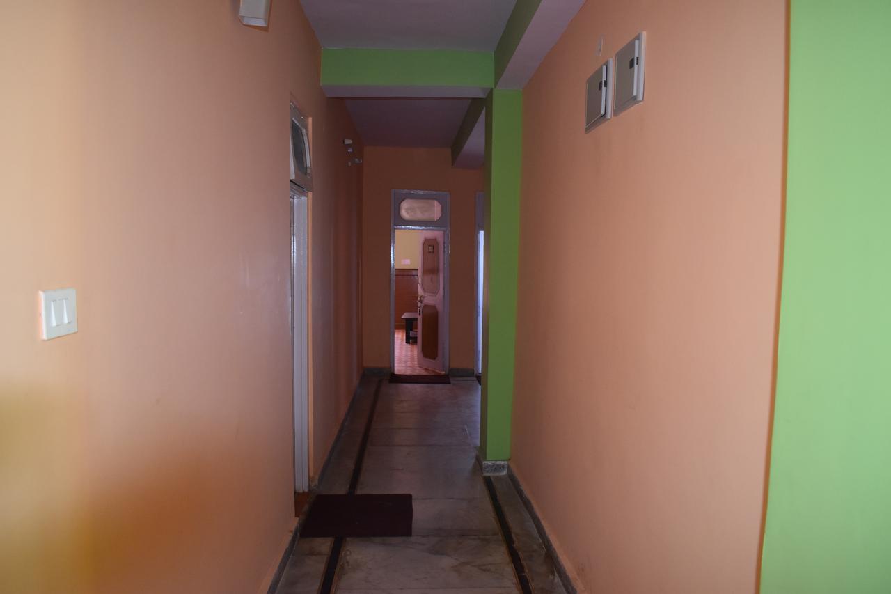 Hotel Snow Flake Rāmpur Dış mekan fotoğraf
