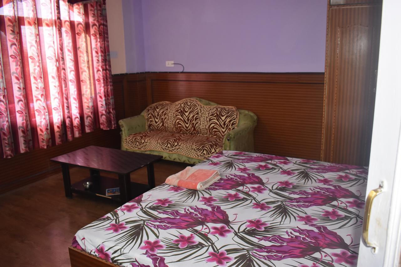 Hotel Snow Flake Rāmpur Dış mekan fotoğraf