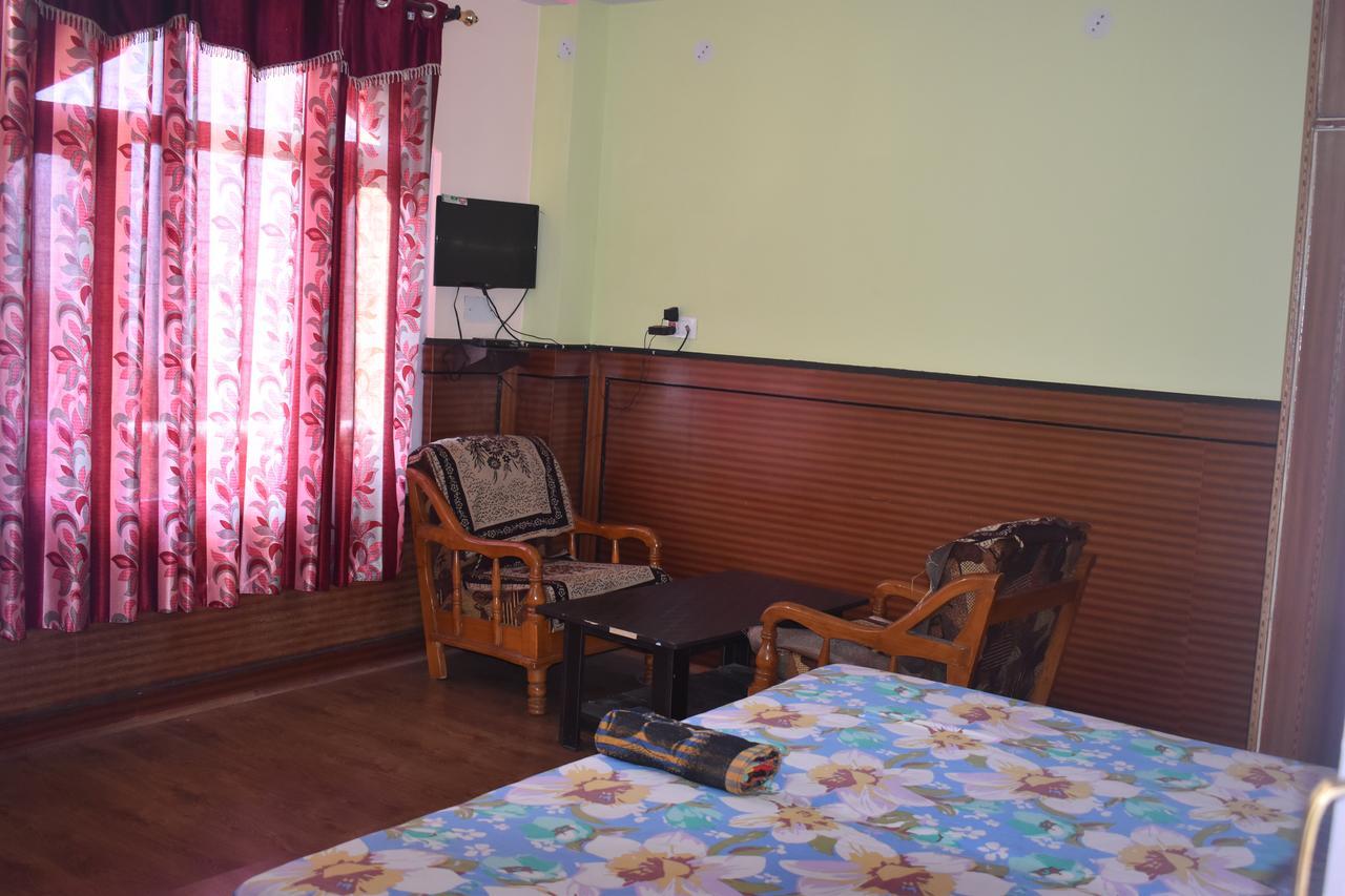 Hotel Snow Flake Rāmpur Dış mekan fotoğraf